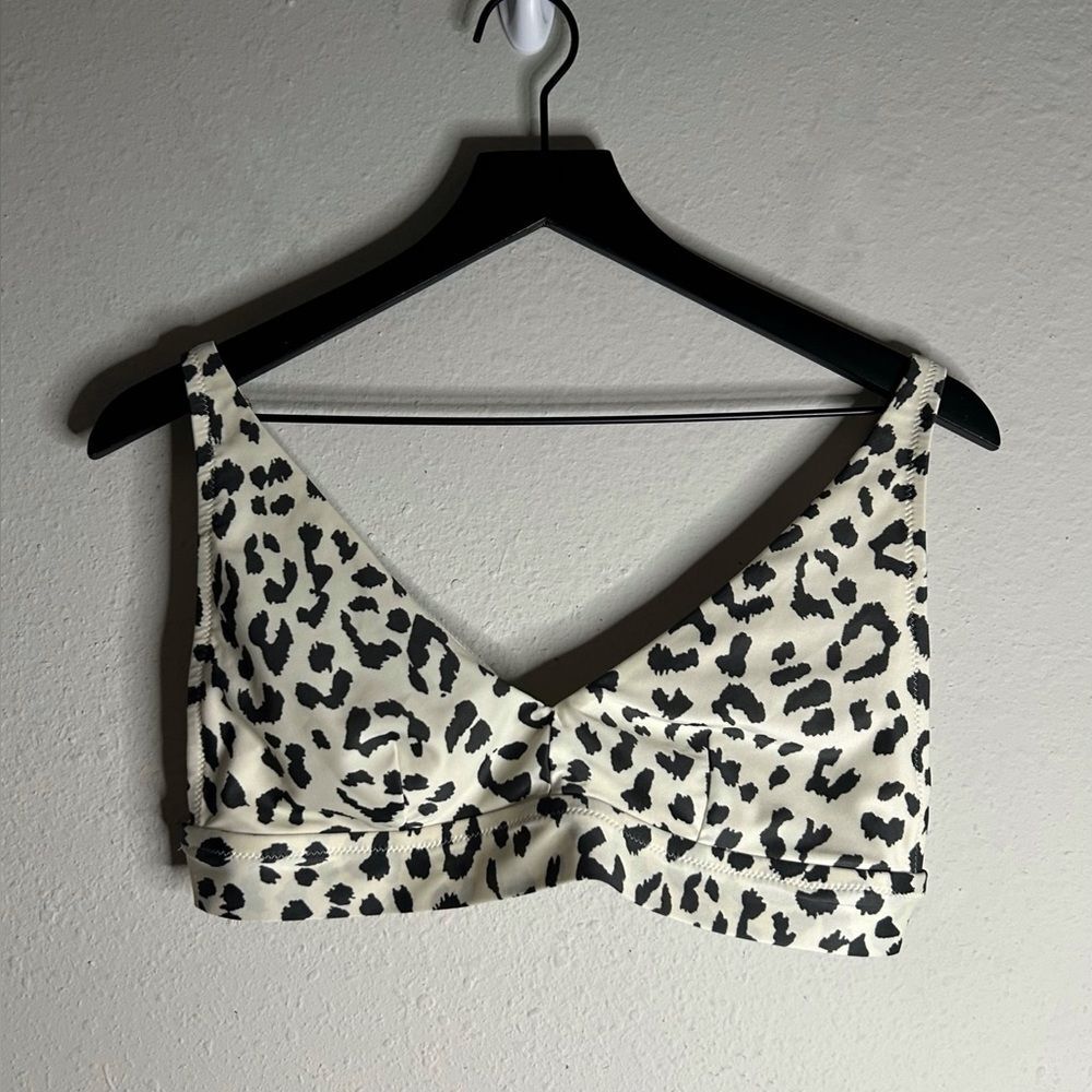 Aerie Snow Leopard Print Scoop Bikini Top Size L